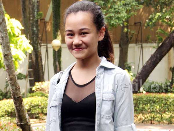 Aaliyah Massaid Sibuk Dukung Pacar Balapan hingga ke Malaysia