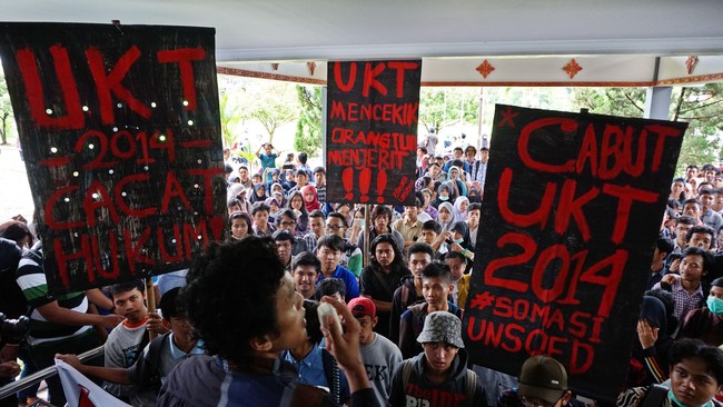 Kemendikbud Respons UKT Mahal: Perguruan Tinggi Tersier, Tidak Wajib!!
