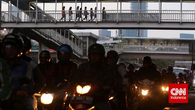Aturan Lampu Depan Motor Wajib Nyala Siang Pernah Digugat Mahasiswa