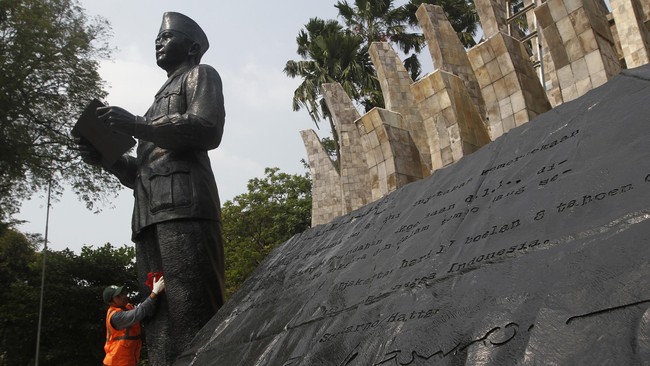 Sejarawan Kritik Fadli Zon: Sejarah Resmi Biasa Ada di Negara Otoriter