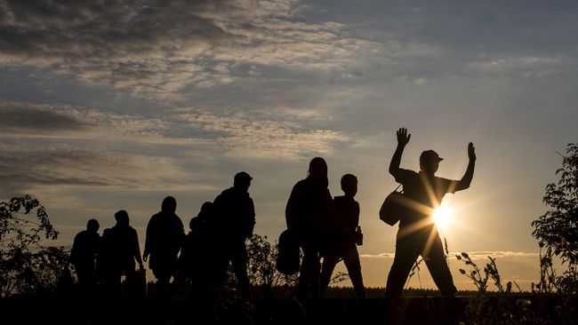 Kekhawatiran Imigrasi Picu Krisis dalam Politik Barat