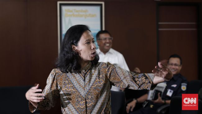 “Politik Minyak” Jokowi dan Ancaman Stabilitas Keuangan Pertamina