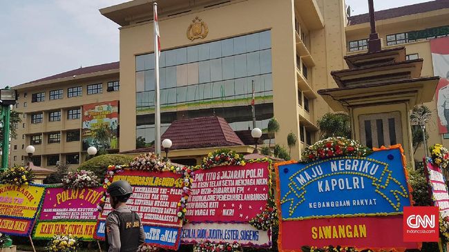  Jenderal Polisi Diduga LGBT Diperiksa Propam Polri