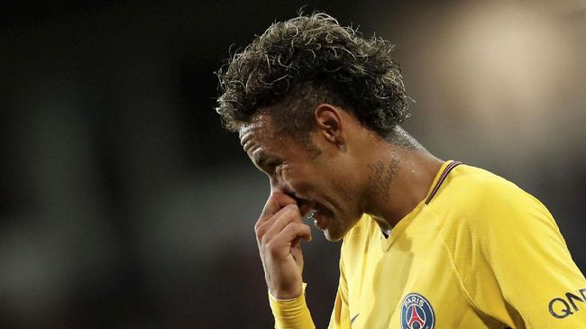Gokil, Neymar Takut Kembali ke Lapangan