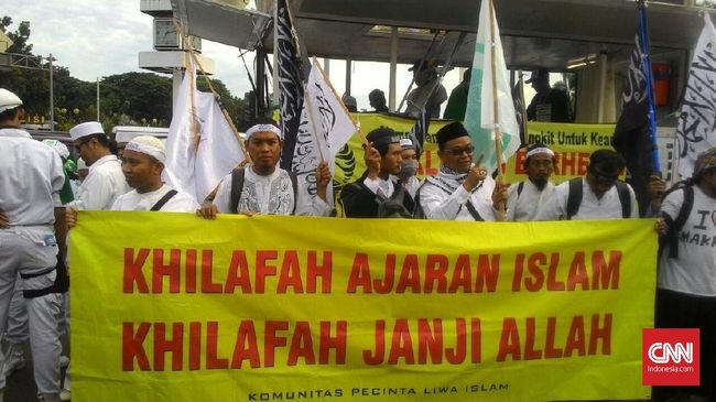Ketua DPRD Cirebon Coret Kata “Khilafah” dari Paham yg Mesti Ditolak di Depan Massa