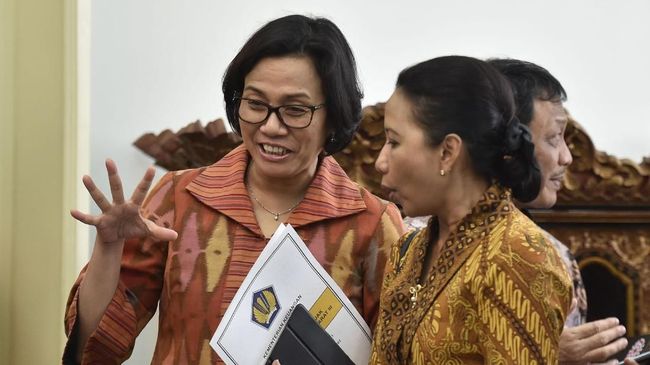 Menteri Rini Sebut Utang BUMN Bengkak Demi Aset Produktif