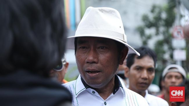 Lulung Minta Risma Tak Usik Kerja Anies: Jangan Pencitraan