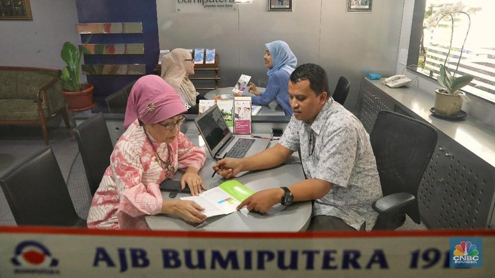  3 Juta Nasabah AJB Bumiputera Gugat OJK, Ada Apa Nih?
