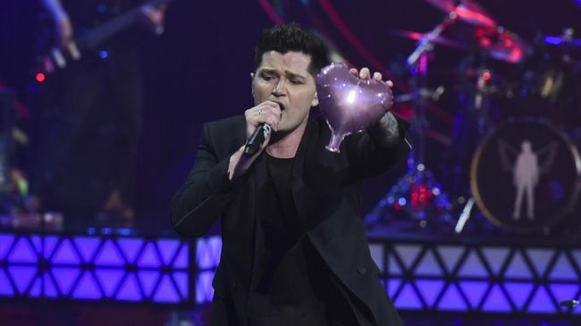 Pentolan The Script Tuntut James Arthur Jiplak Lagu Hitnya