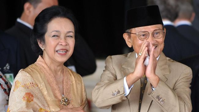 melihat kembali cinta sejati Habibie dan Ainun