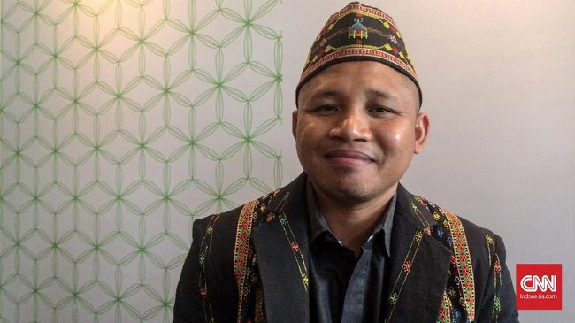 Romo Marsel, Air dan Cahaya Pendidikan Anak-anak NTT