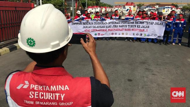  Stafsus Menteri BUMN soal Mogok Kerja Pertamina: Dimana Merah Putihnya