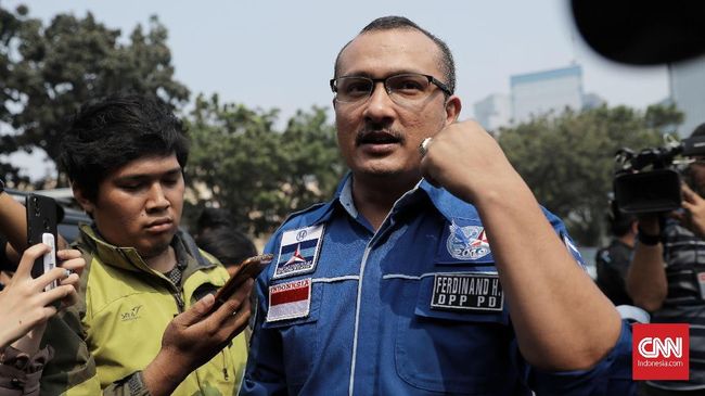 BPK Audit Kejanggalan Proyek LRT Era Jokowi