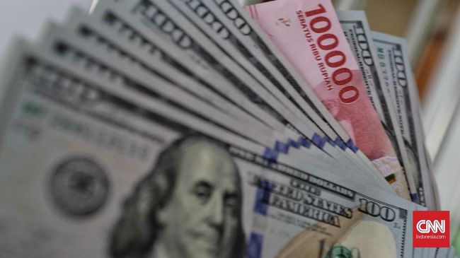 Masih Sayang Rupiah? Naikkan Harga BBM! 