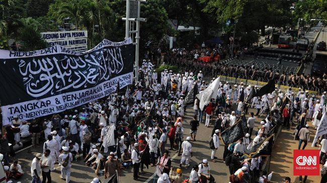 Sindir Kasus Rizieq, Banser Tantang Aksi Bela Tauhid di Saudi