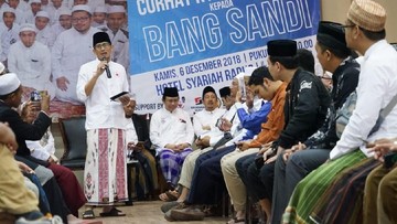 Sandiaga Janjikan One Kyai for One Center Enterpreneurship