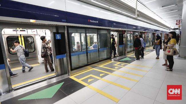 Tarif MRT Ditetapkan Cuma Rp8.500 per Orang