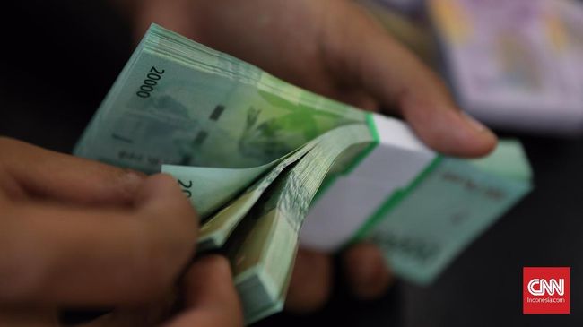 Omnibus Law Cipta Kerja, Jokowi Hapus Upah Bagi Buruh Sakit