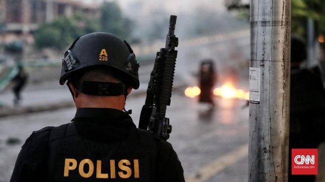Tujuh Jurnalis Alami Kekerasan Aparat Saat Kerusuhan 22 Mei