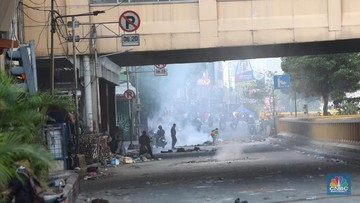 Kisah Sedih Pedagang Tanah Abang, Merana Karena Demo