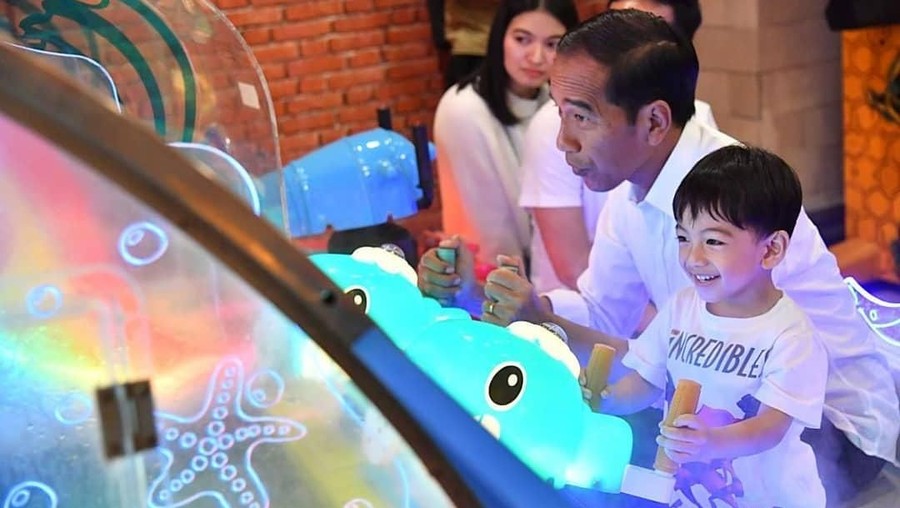 bikin-gemez-netizen-buat-jan-ethes-jadi-trending