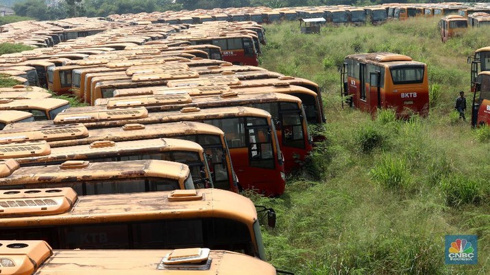 parah--kuburan--bus-transjakarta-ada-483-bus-jadi--bangkai