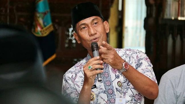 Bupati Kudus Korupsi untuk Bayar Cicilan Mobil