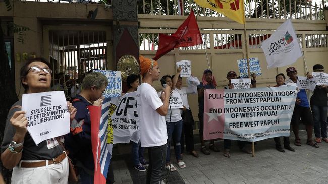 Demo di KBRI, Warga Filipina Desak Pembebasan Papua Barat 