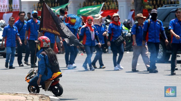 PHK dan Pesangon Jadi Kegelisahan 'Abadi' Para Buruh