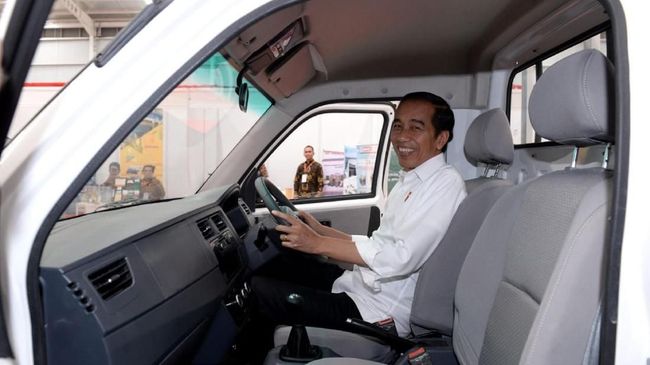 Jokowi Larang Pengendara Mobil Pindah ke IKN Nusantara