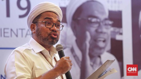 Ngabalin Bela Al-Zaytun & Panji Gumilang: Ponakan Saya Sekolah di Sana