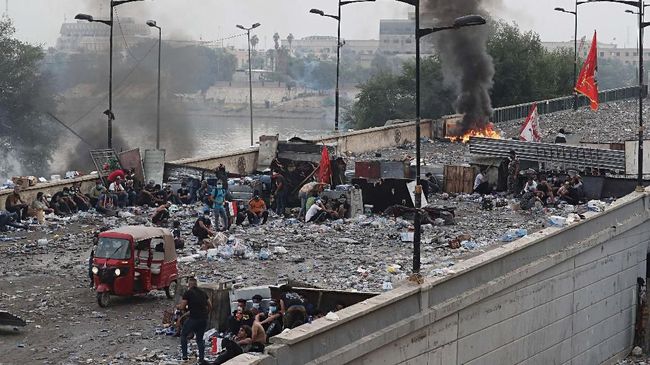 Dihantam Demo Berdarah, Perdana Menteri Irak Setuju Mundur