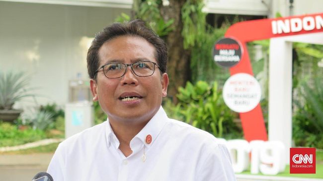  Erick Thohir Jadikan Jubir Jokowi Komisaris Waskita Karya 