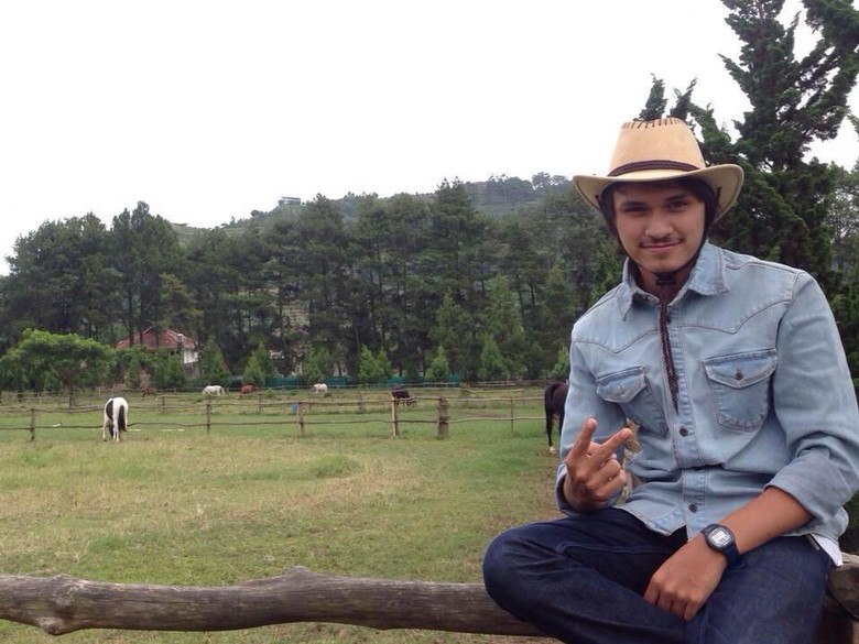 Yosua Putra, Sosok Dibalik Budi Setiawan yang Viral