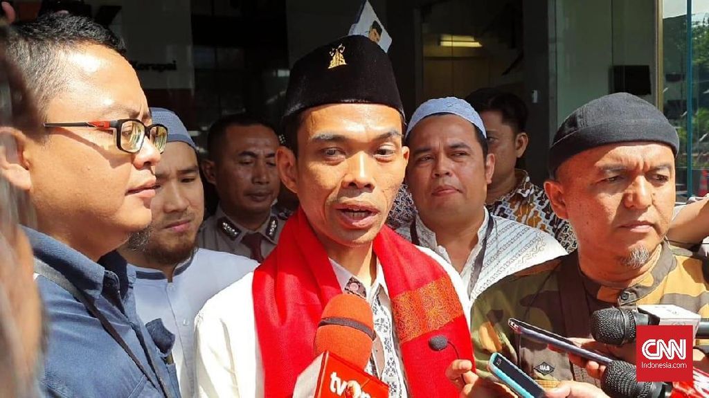 Beda Sikap MUI-BNPT soal UAS Ditolak Masuk Singapura