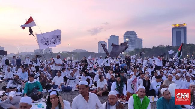 Reuni Aksi 212 Akan Dipusatkan di Patung Kuda Jakarta 