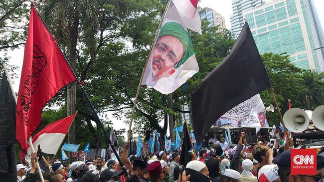 gambar-rizieq-dan-bendera-turkistan-timur-di-aksi-uighur