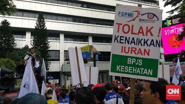  Buruh Demo Kenaikan BPJS Kesehatan, Jalan Rasuna Said Macet 