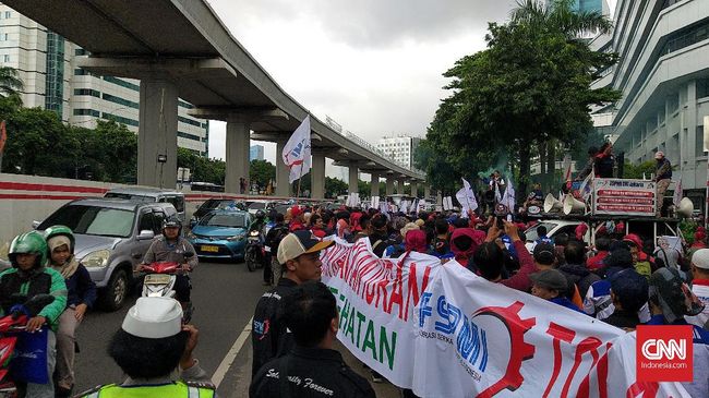 buruh-ancam-kembali-demo-jika-bpjs-kesehatan-tak-diturunkan