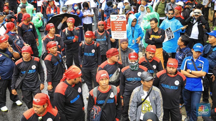 Terkuak Nih, Formula Kenaikan Gaji Buruh di Omnibus Law