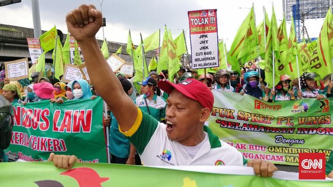 DPR Bahas Omnibus Law saat Corona, 50 Ribu Buruh Akan Demo