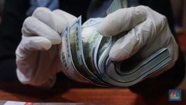 Cadev RI Meroket, Rupiah Berlari Kencang Sendirian di Asia