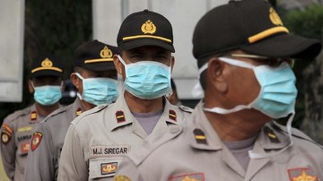 13 Polisi Dipecat Karena Cabul dan Telantarkan Keluarga di NTT