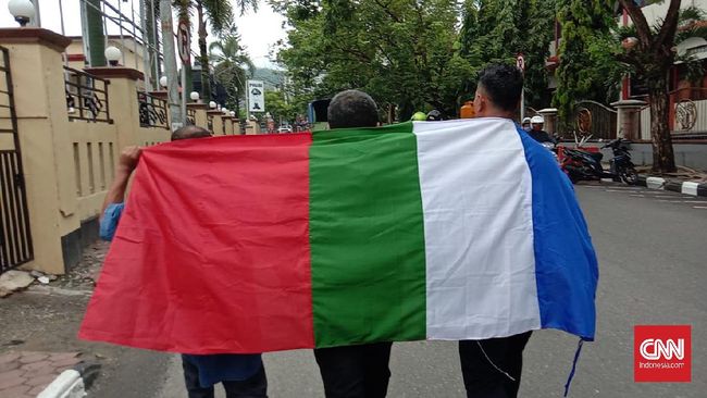 Tiga Pengibar Bendera RMS Terancam Hukuman Seumur Hidup