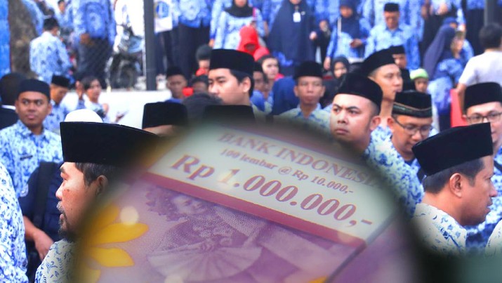 Cair-Cair! Bahagianya PNS, THR Ditransfer Lebih Cepat