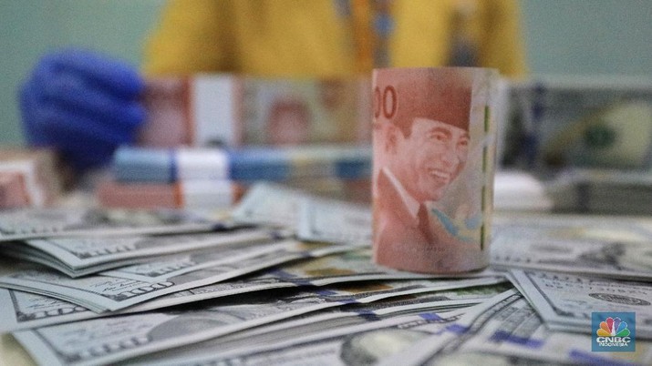 dolar-menggila-ke-rp-14500-so-pasti-rupiah-terlemah-se-asia