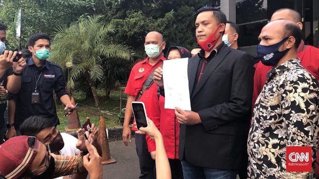 PDIP Gunakan Pasal Perusakan dan Penghasutan di Kasus Bendera