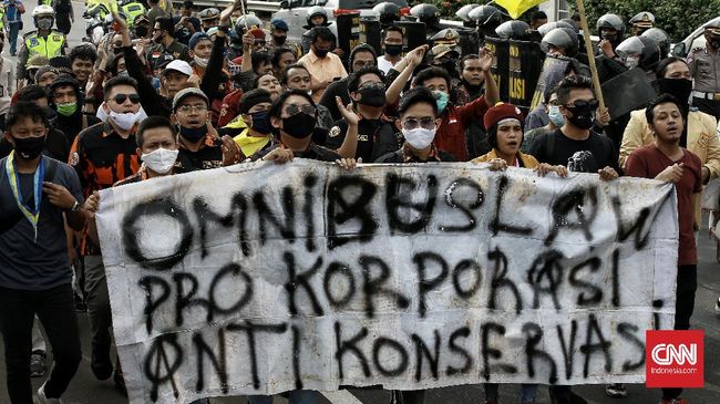 Tolak Omnibus Law, Buruh Demo Maraton 14-16 Agustus 2020