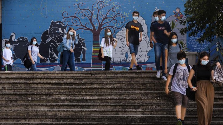 Tanda Resesi Seks Muncul di Eropa, Sekolah Terancam 'Kosong'