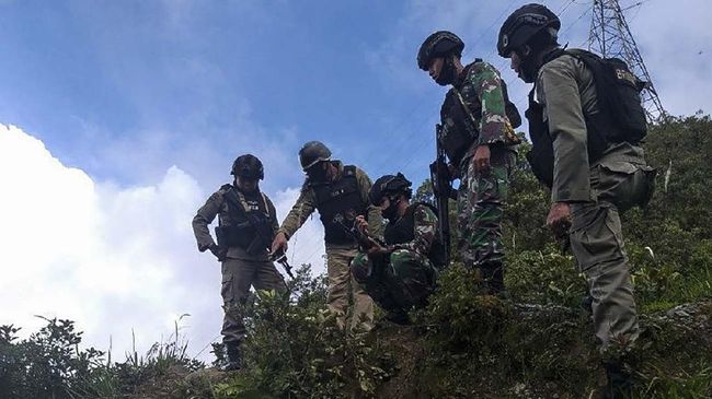 tni-baku-tembak-dengan-kkb-di-kabupaten-puncak-papua